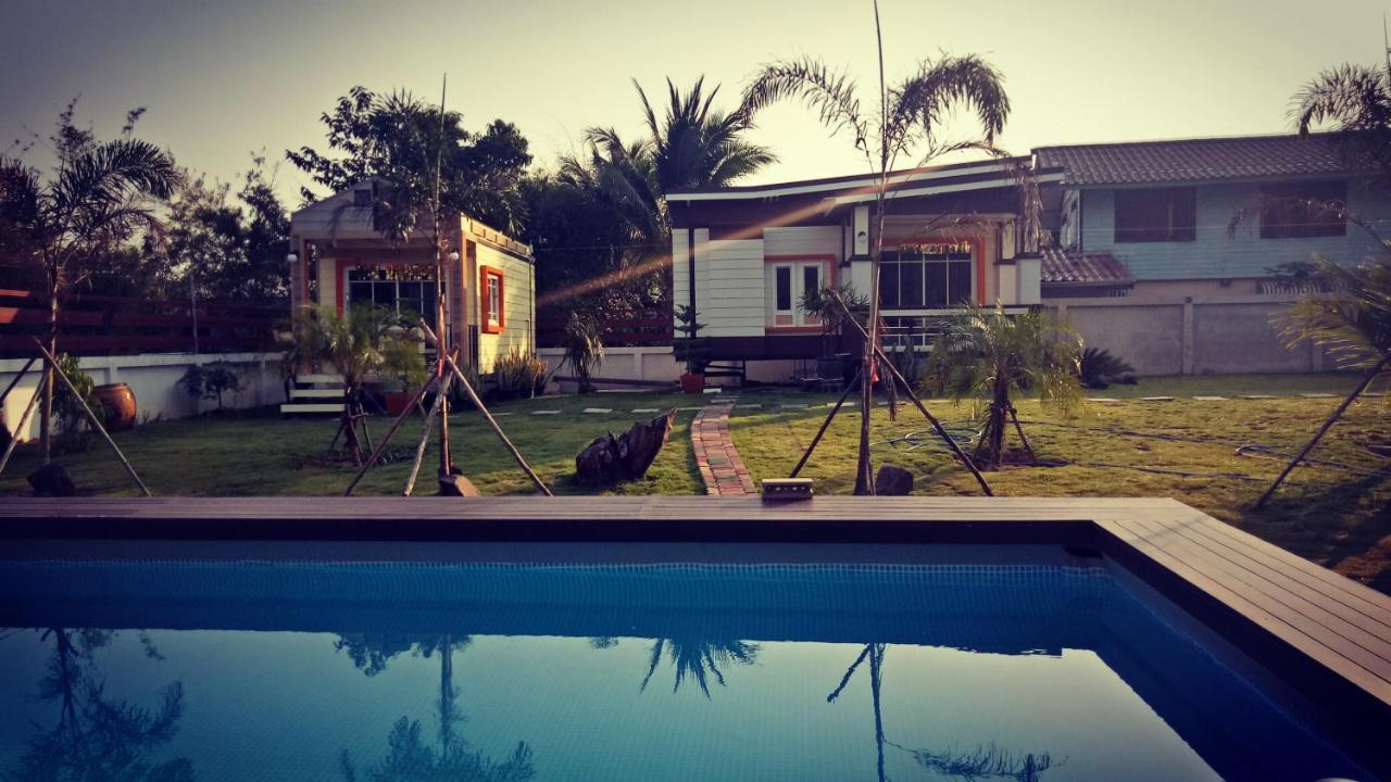 มุกดาสวรรค์ รีสอร์ท - Mukda Sawan Resort Mukdahan Kültér fotó