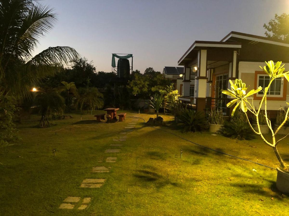 มุกดาสวรรค์ รีสอร์ท - Mukda Sawan Resort Mukdahan Kültér fotó