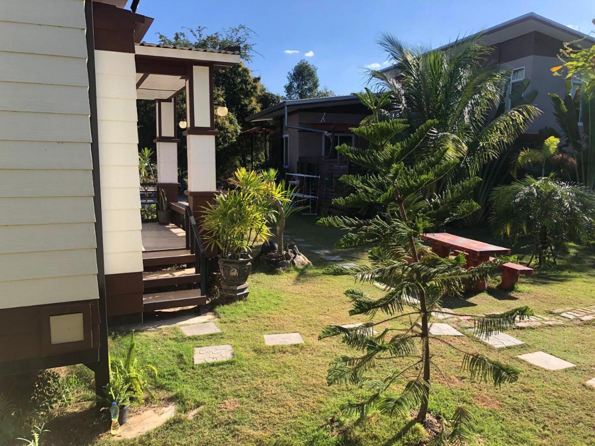 มุกดาสวรรค์ รีสอร์ท - Mukda Sawan Resort Mukdahan Kültér fotó