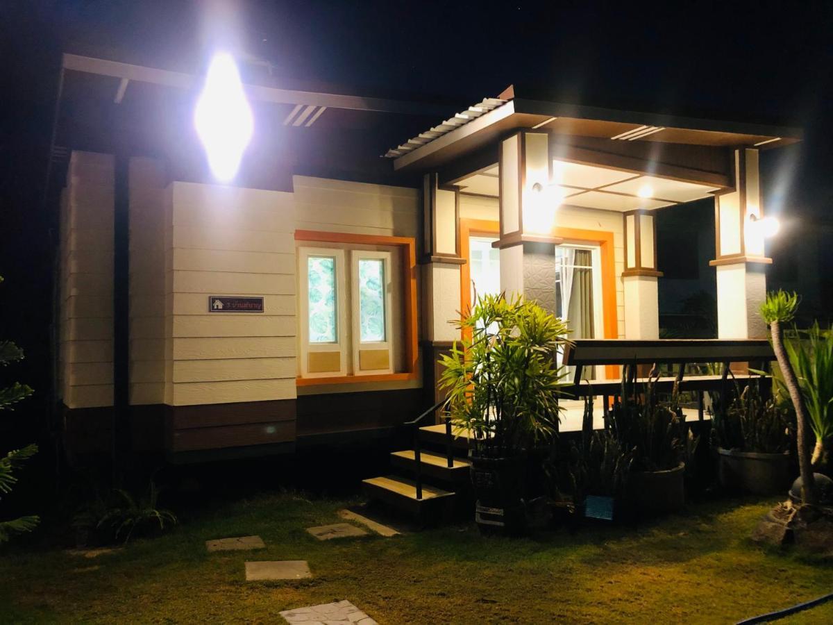 มุกดาสวรรค์ รีสอร์ท - Mukda Sawan Resort Mukdahan Kültér fotó